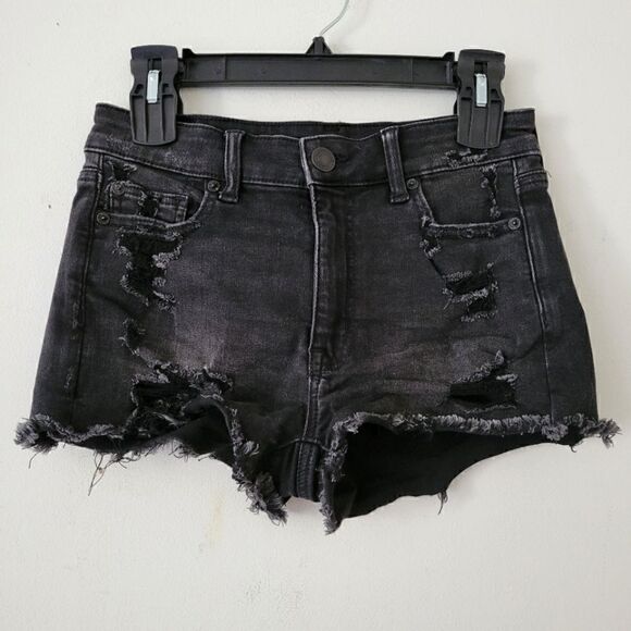 American Eagle Hi-Rise Shortie Black Distressed Shorts Raw Hem 4 - Picture 1 of 7